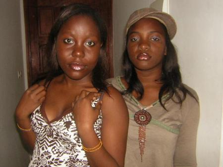LEYNA ET DESIR